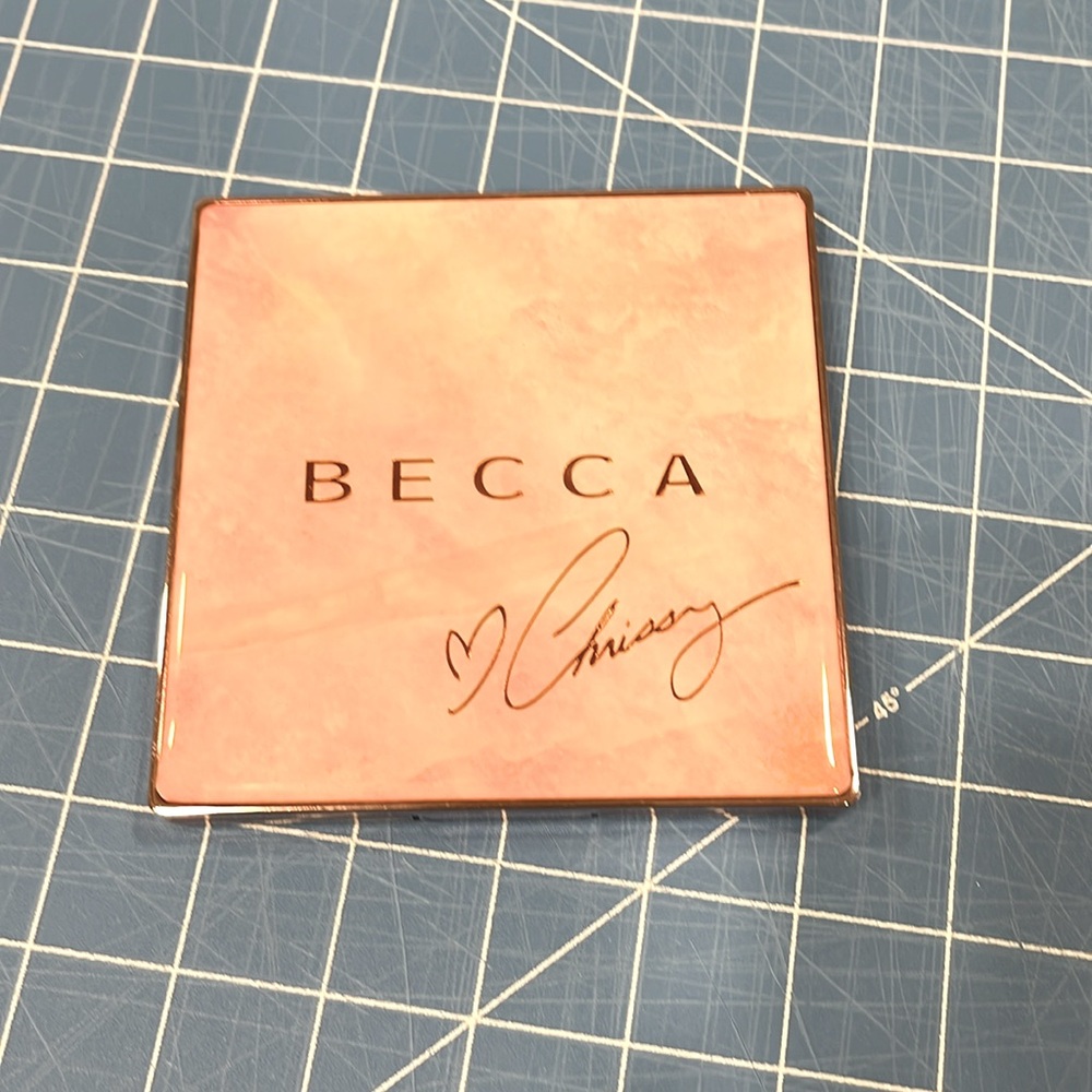 Becca x Chrissy Teigen Glow Face Palette NWOT